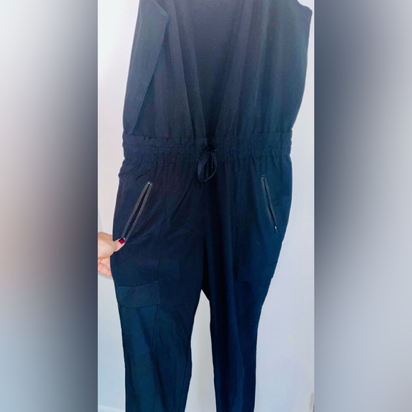 Sporty Jumpsuit - Picture 2 of 4